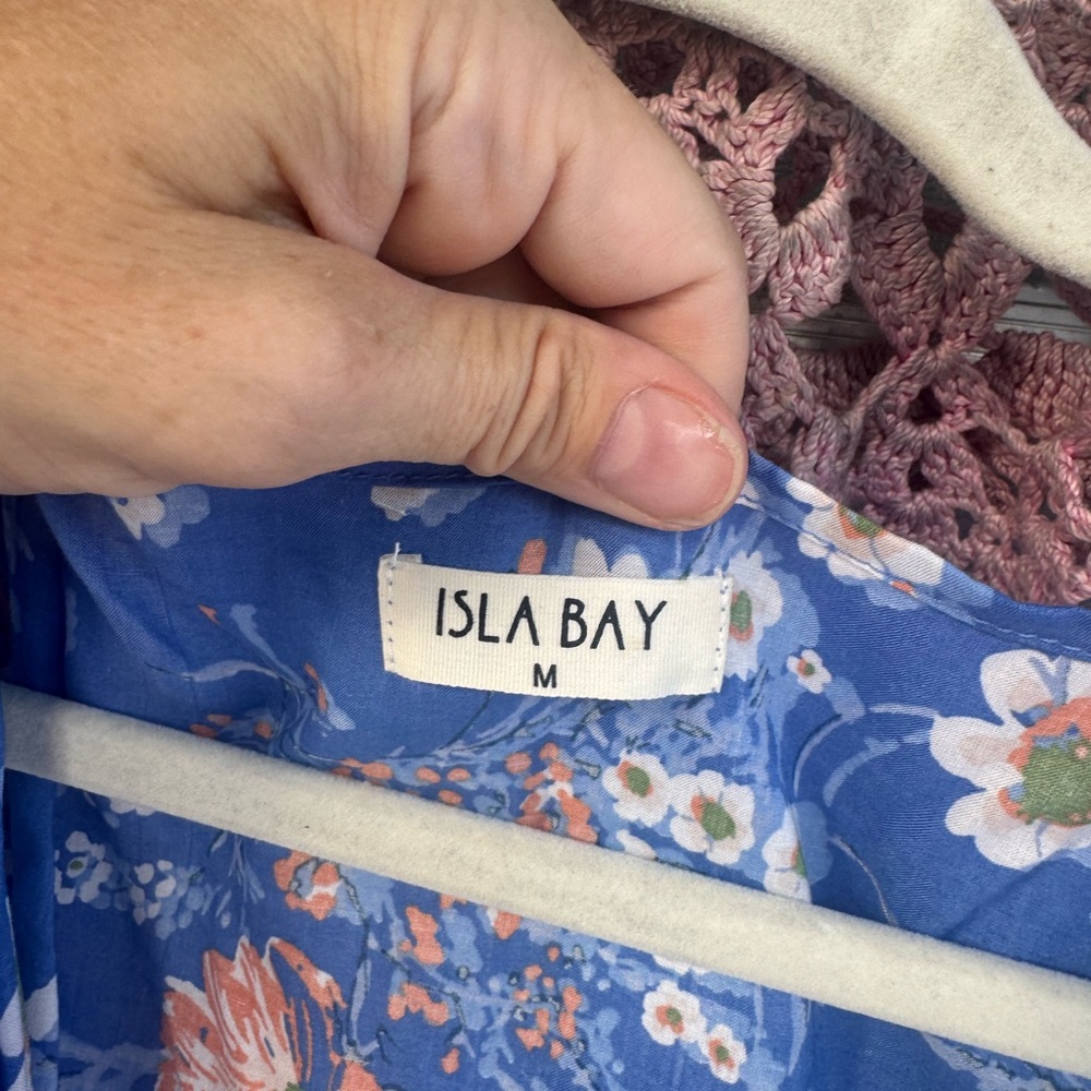 Isla Bay Blue Floral V-Neck Maxi Dress with Pockets! - Picture 4 of 4